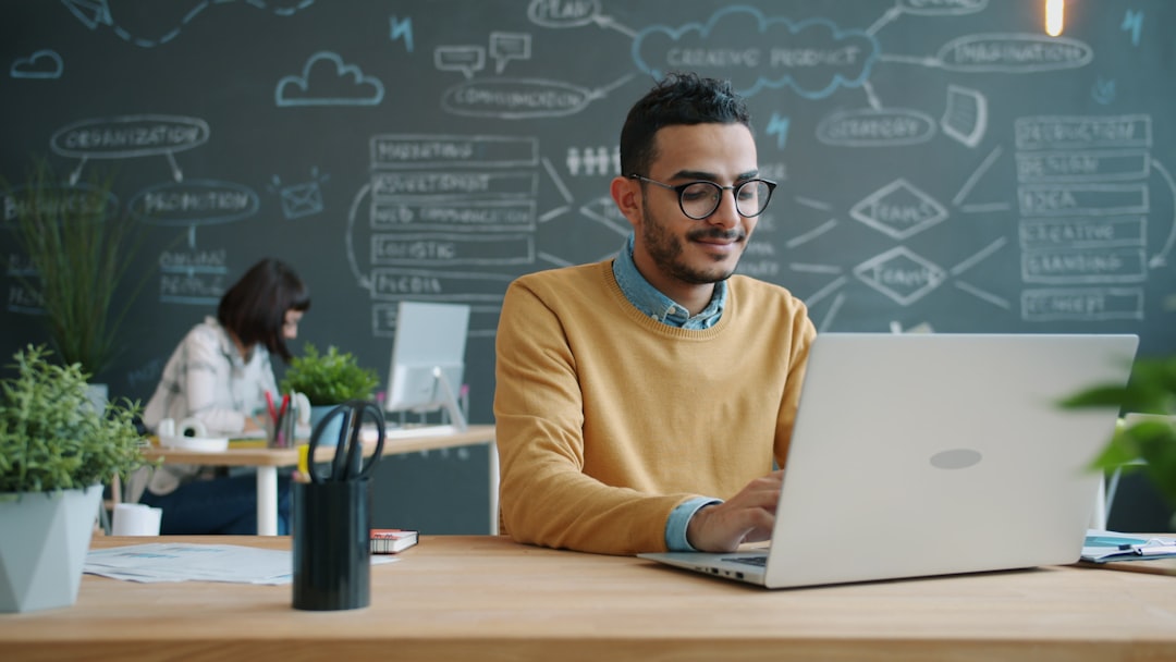 laptop marketing strategy